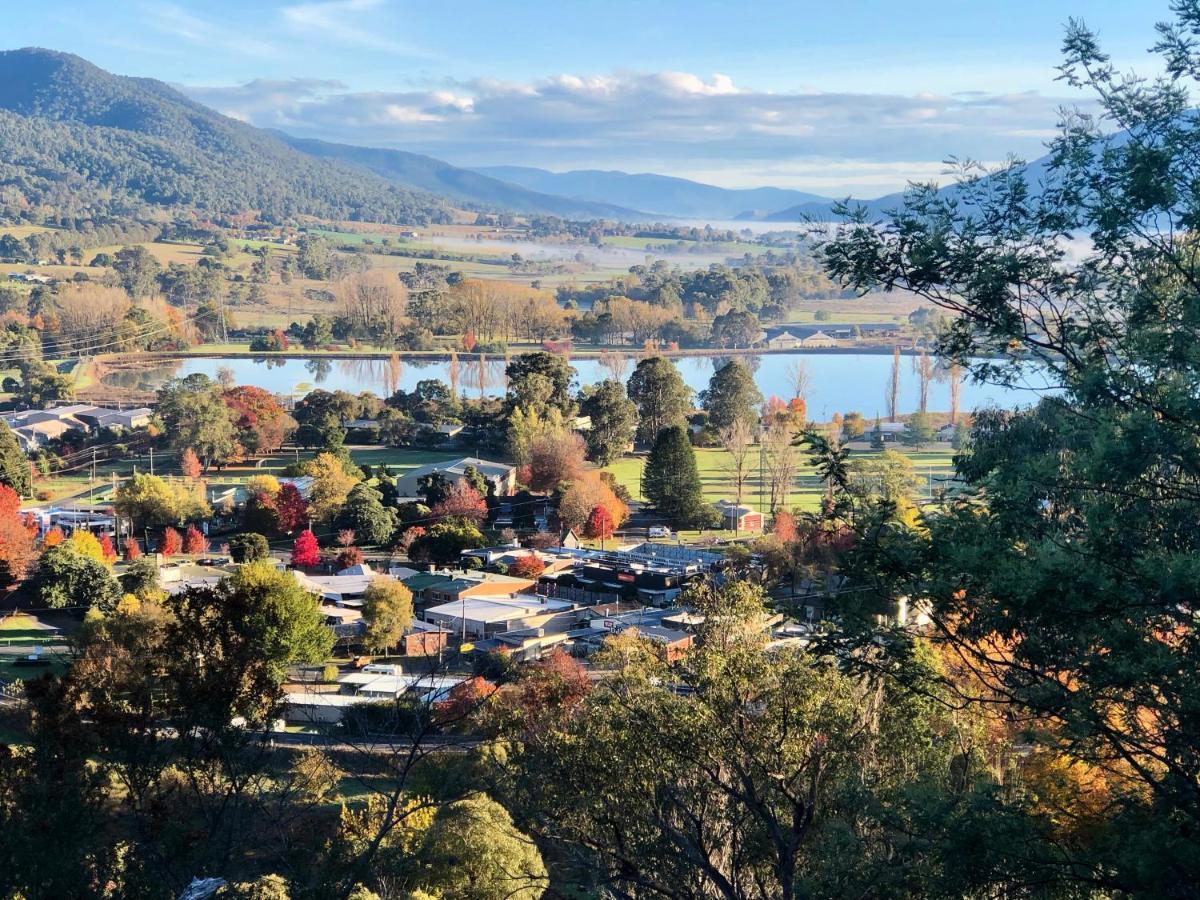 Kiewa Country Cottages Mount Beauty Eksteriør bilde