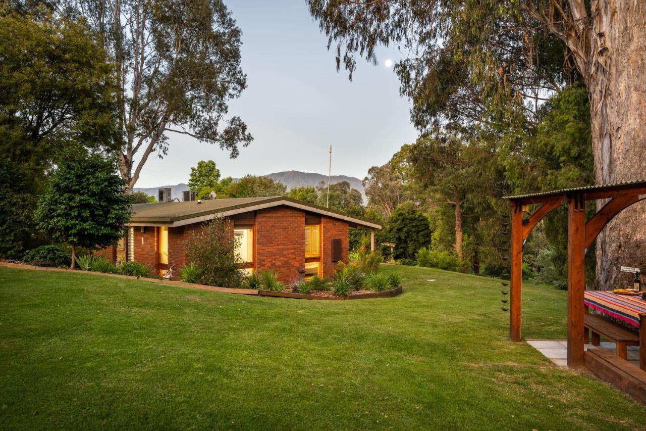 Kiewa Country Cottages Mount Beauty Eksteriør bilde